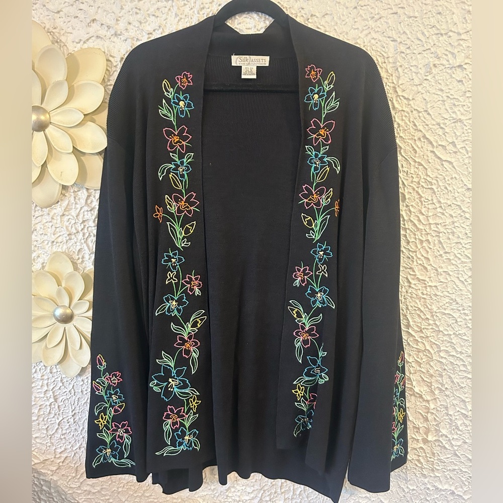 Diane von furstenberg black embroidered cardigan 1X silk accents
